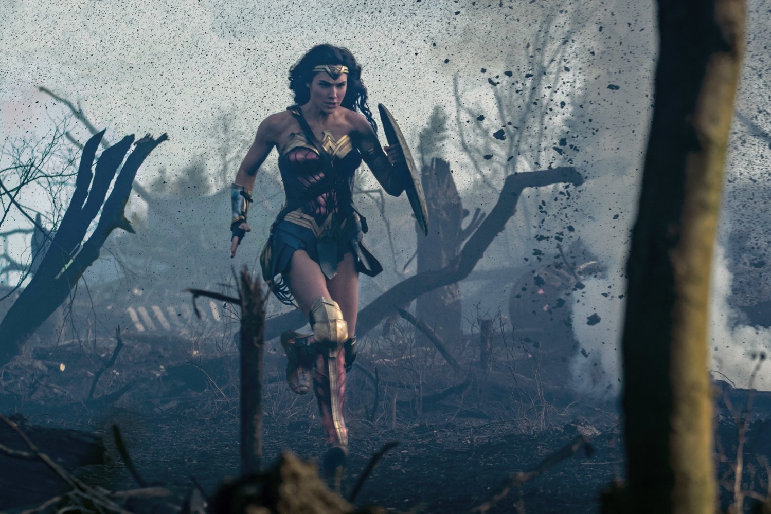 WONDER WOMAN – Film Review – ZekeFilm