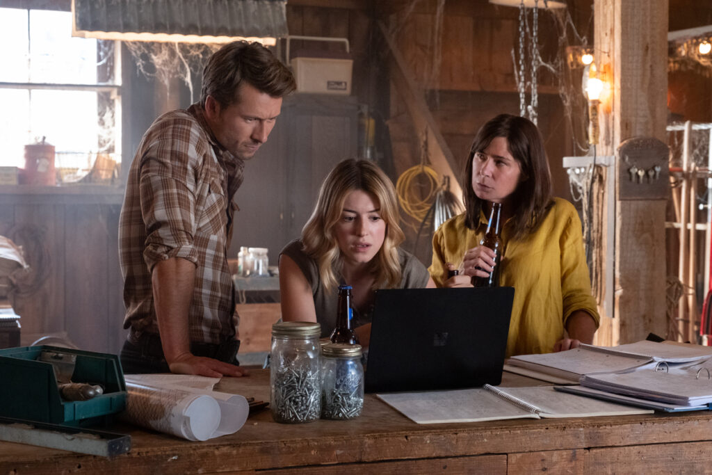 (from left) Tyler (Glen Powell), Kate (Daisy Edgar-Jones) and Cathy (Maura Tierney) in Twisters, directed by Lee Isaac Chung.